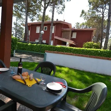 Villa Comfortable With Garden